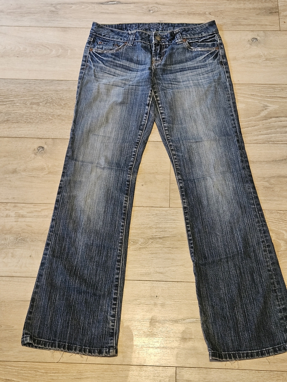 Y2K American Eagle Boyfriend 77 Low-rise Bootcut Blue Jeans Women's 4 Distressed